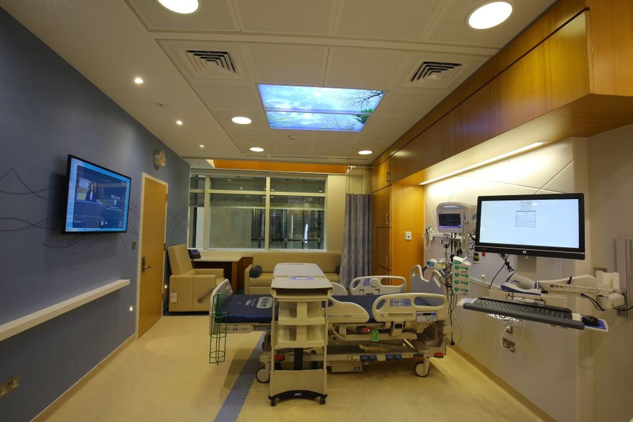 03 - Sidra Medicine - Patient Room sm.jpg