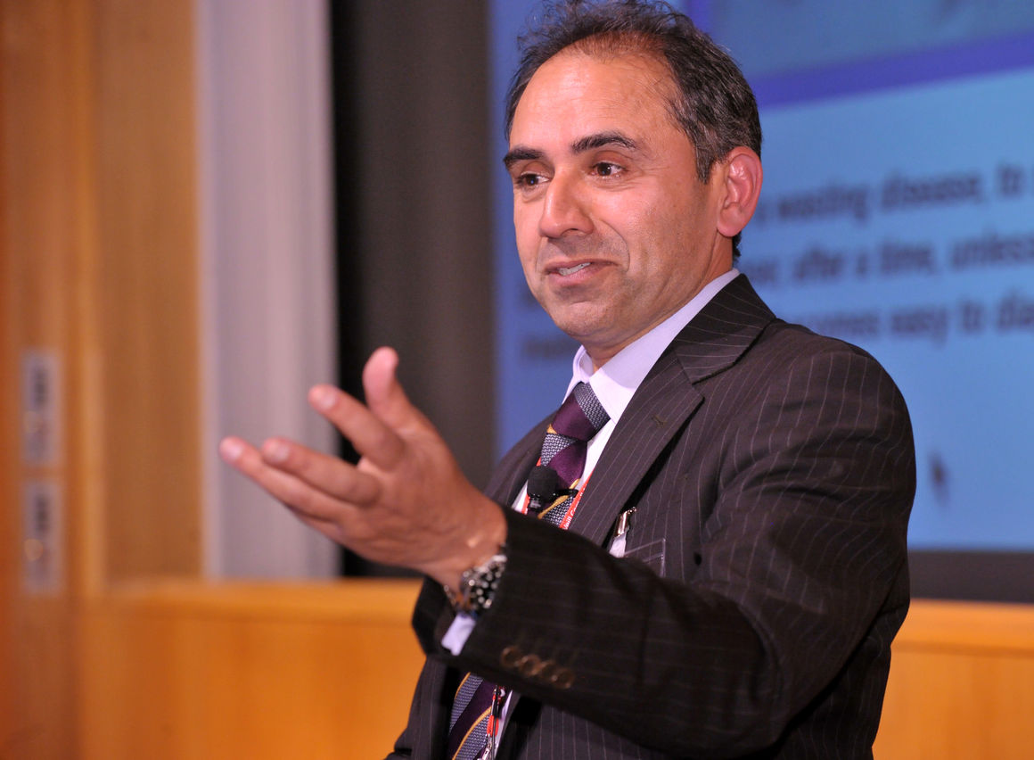 Dr Rayaz Malik