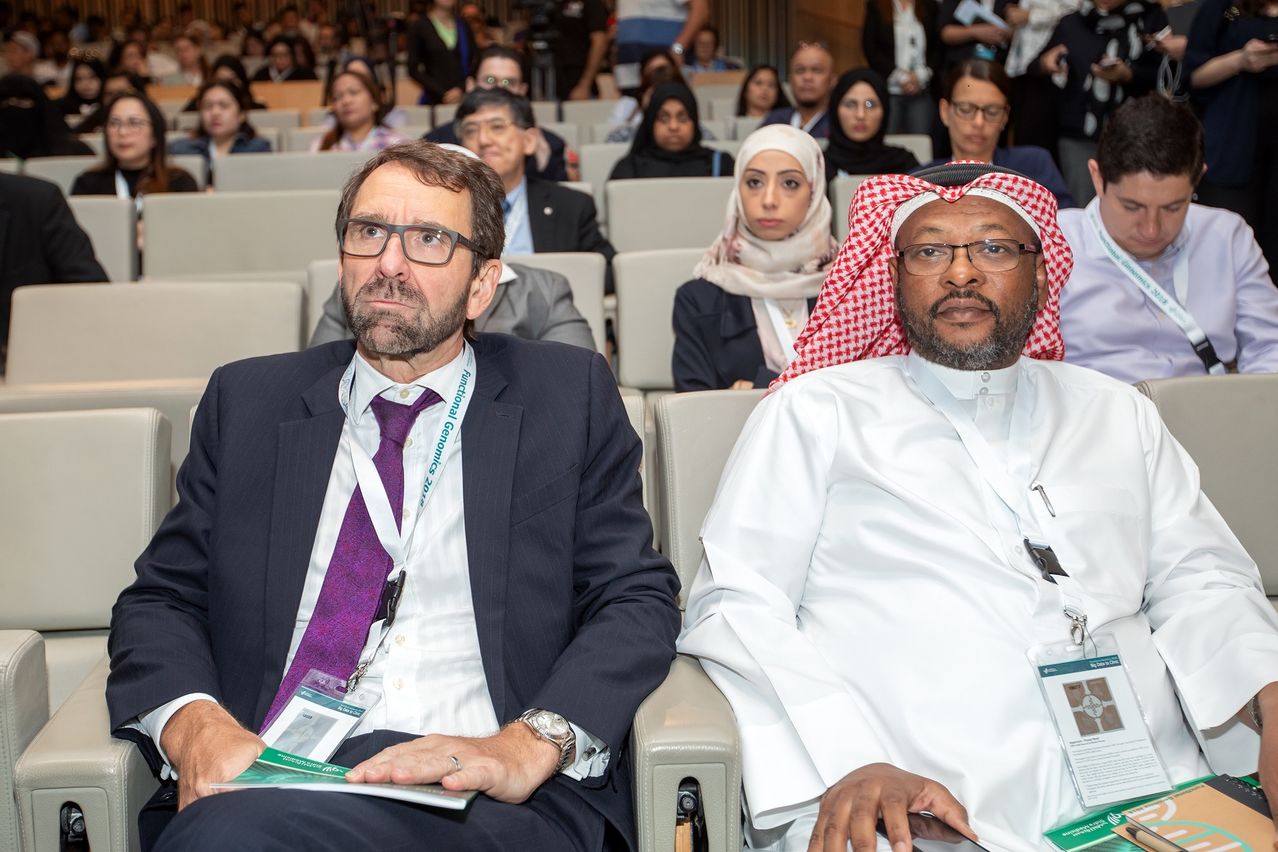 Sidra Medicine's CEO Peter Morris and Dr Rashid Al Ali.jpg