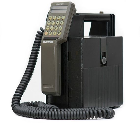 هاتف فودافون النقال في تي 1 (VT1)